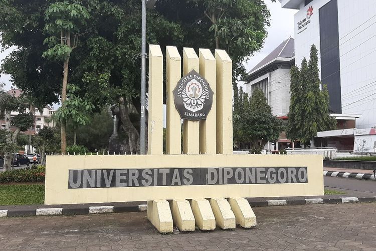 10 Universitas Terbaik Di Semarang Jawa Tengah